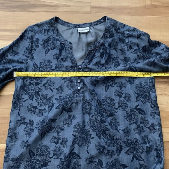 Liz Claiborne Blouse Women’s Medium Blue Long Sleeve Pullover Floral Top - Picture 2 of 8